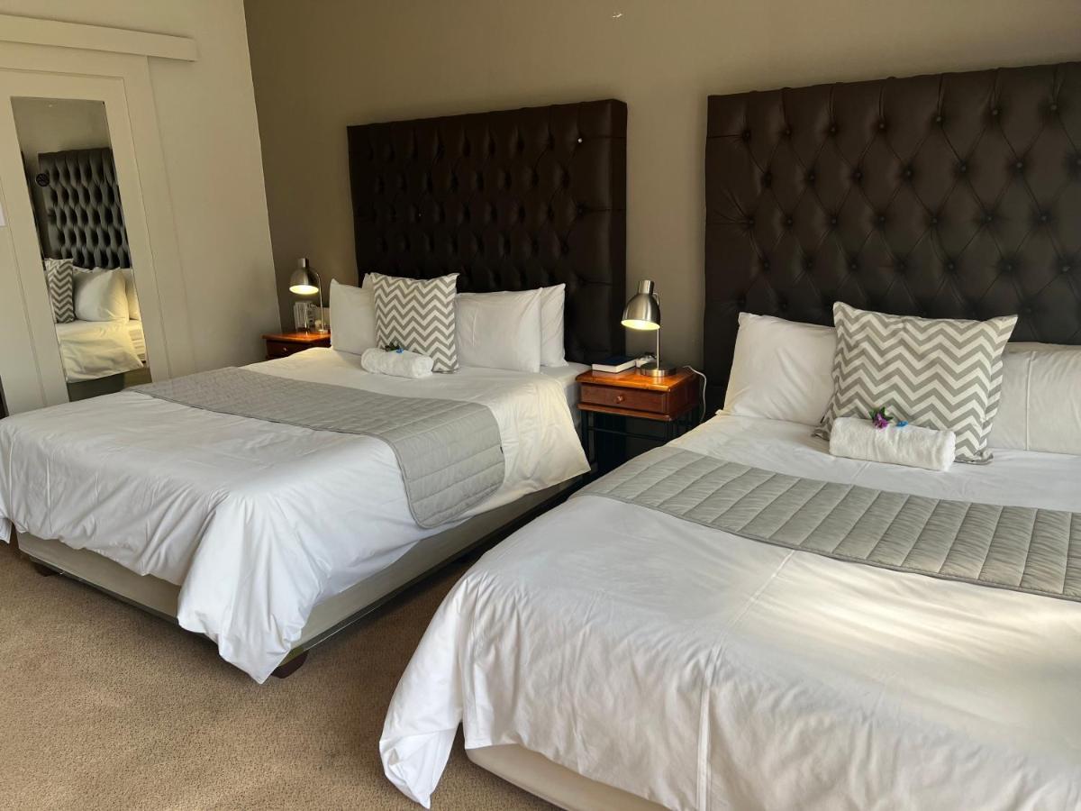 Fin And Feather Guest Lodge Boksburg Eksteriør billede