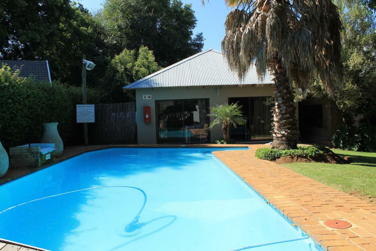 Fin And Feather Guest Lodge Boksburg Eksteriør billede